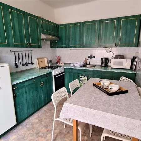 Vitorlas Appartement *