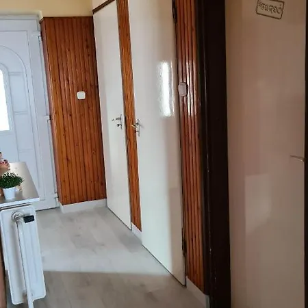 Vitorlas Διαμέρισμα Sárvár